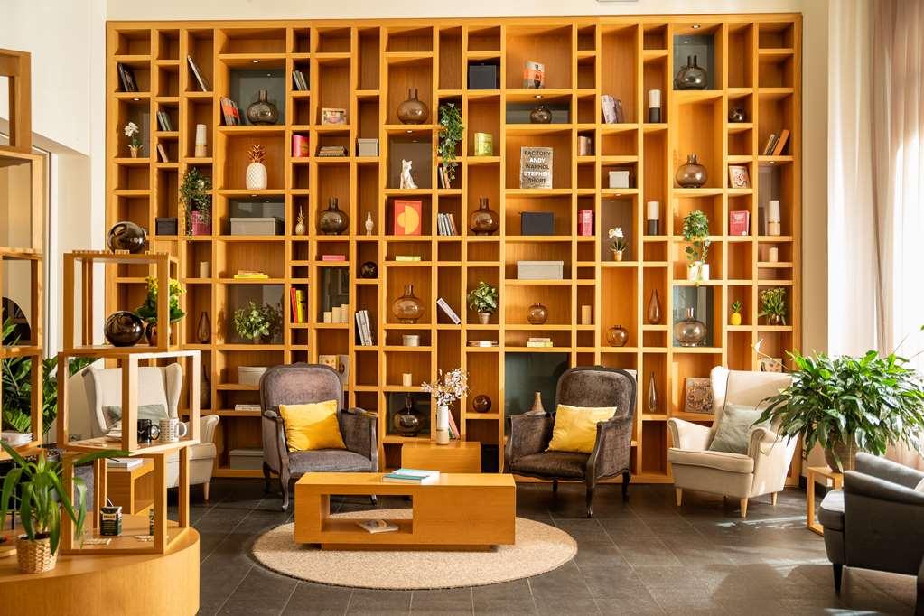 Innside Old Town 4*